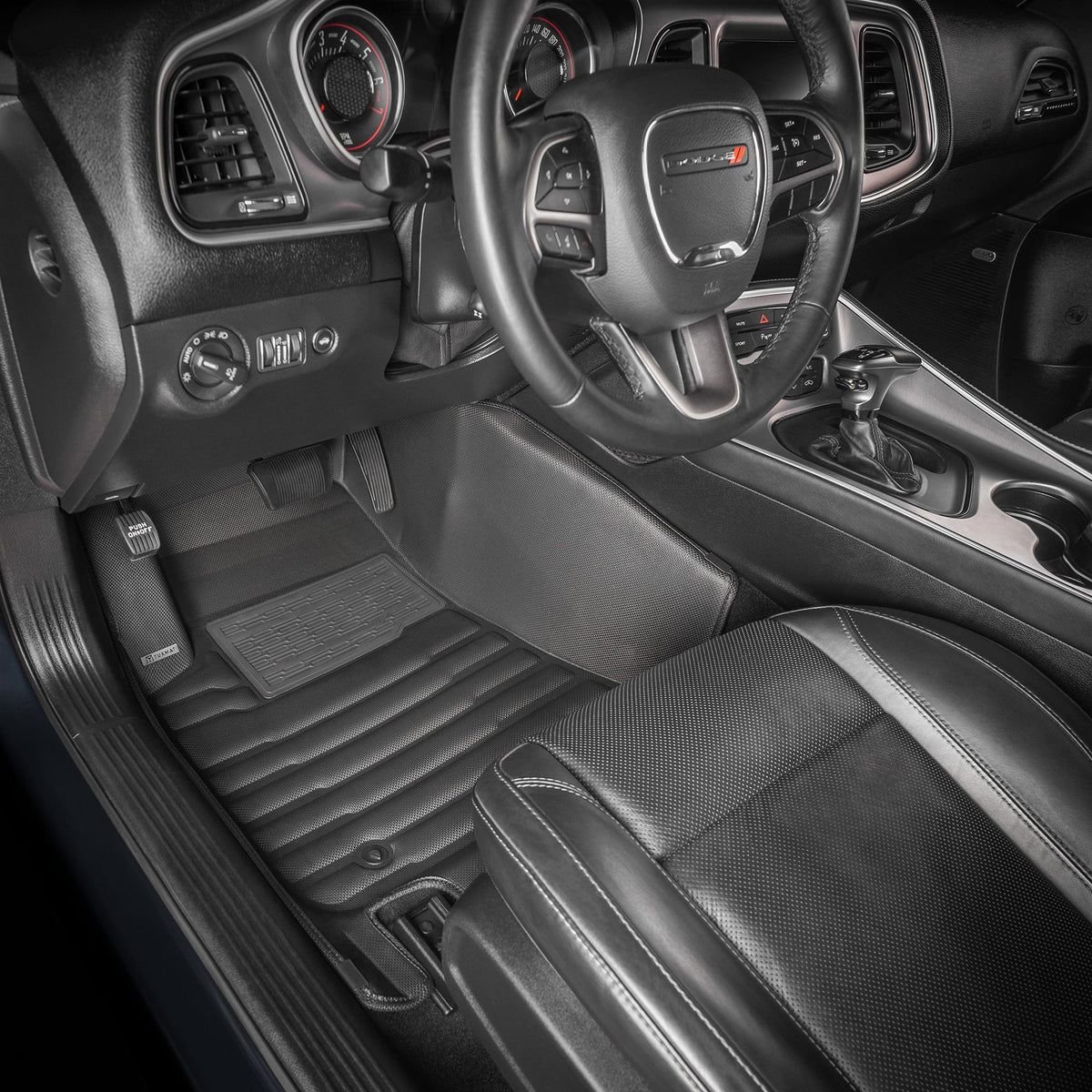 Dodge Challenger AWD