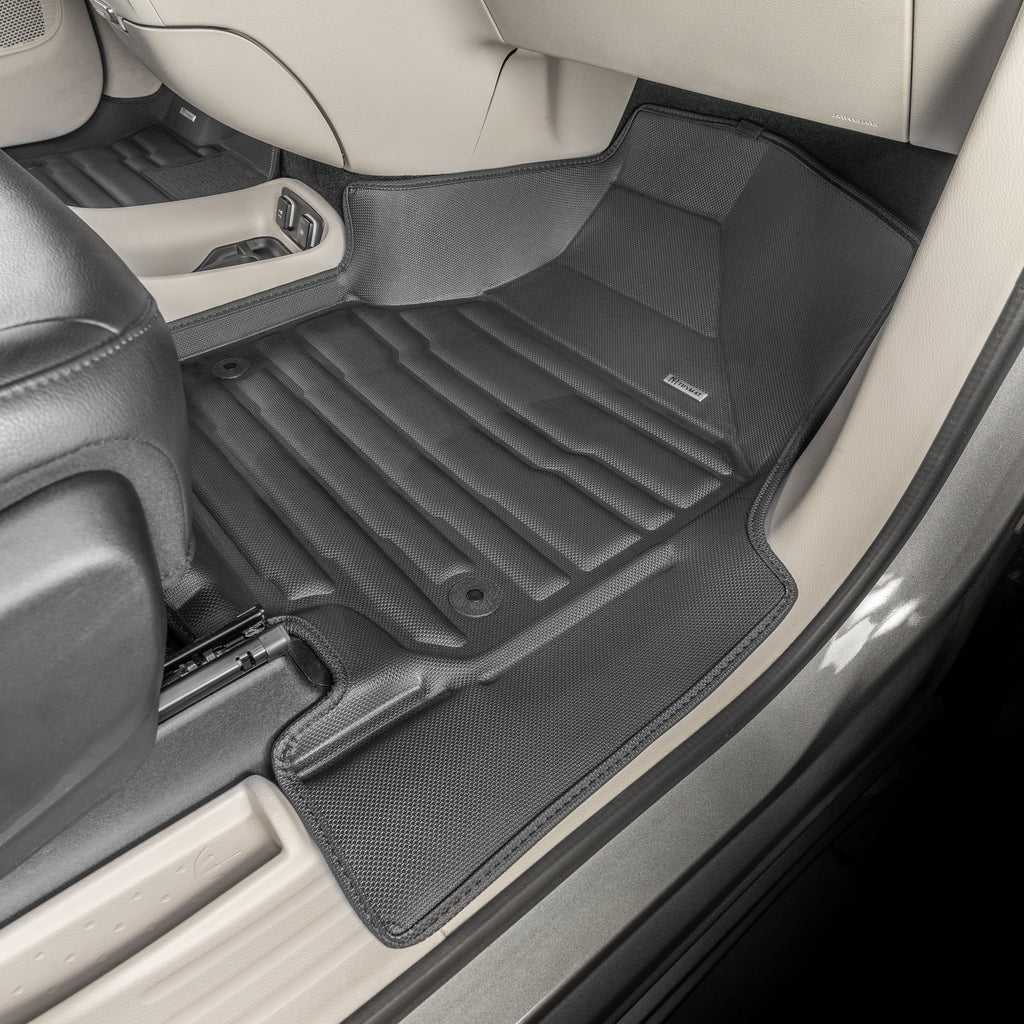 Chrysler Grand Caravan 7-Seater SXT