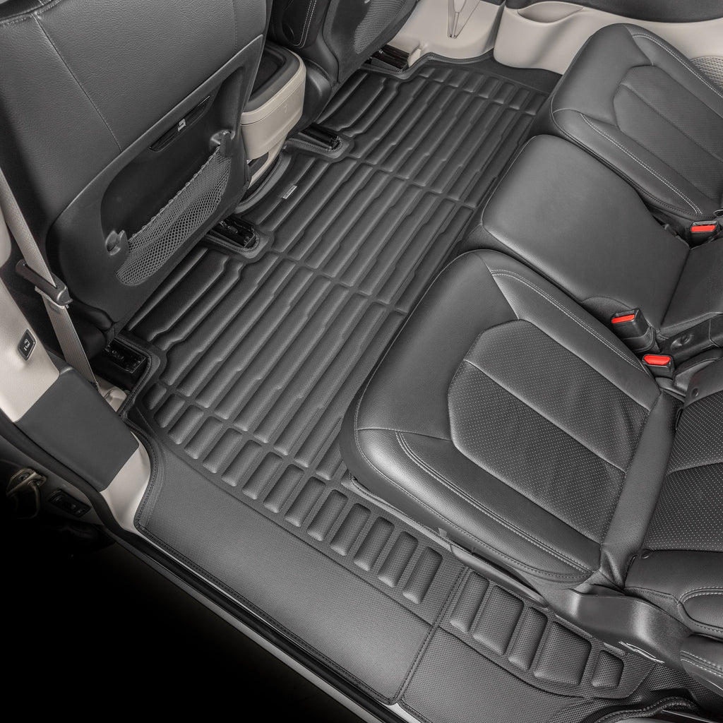 Chrysler Pacifica 8-Seater Touring