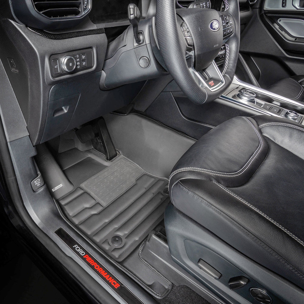 Ford Explorer 6-Seater