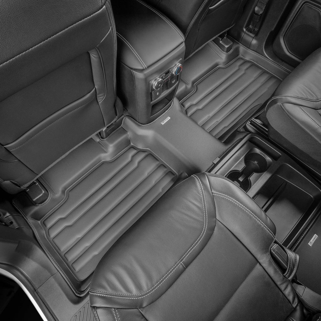 Ford Explorer 6-Seater