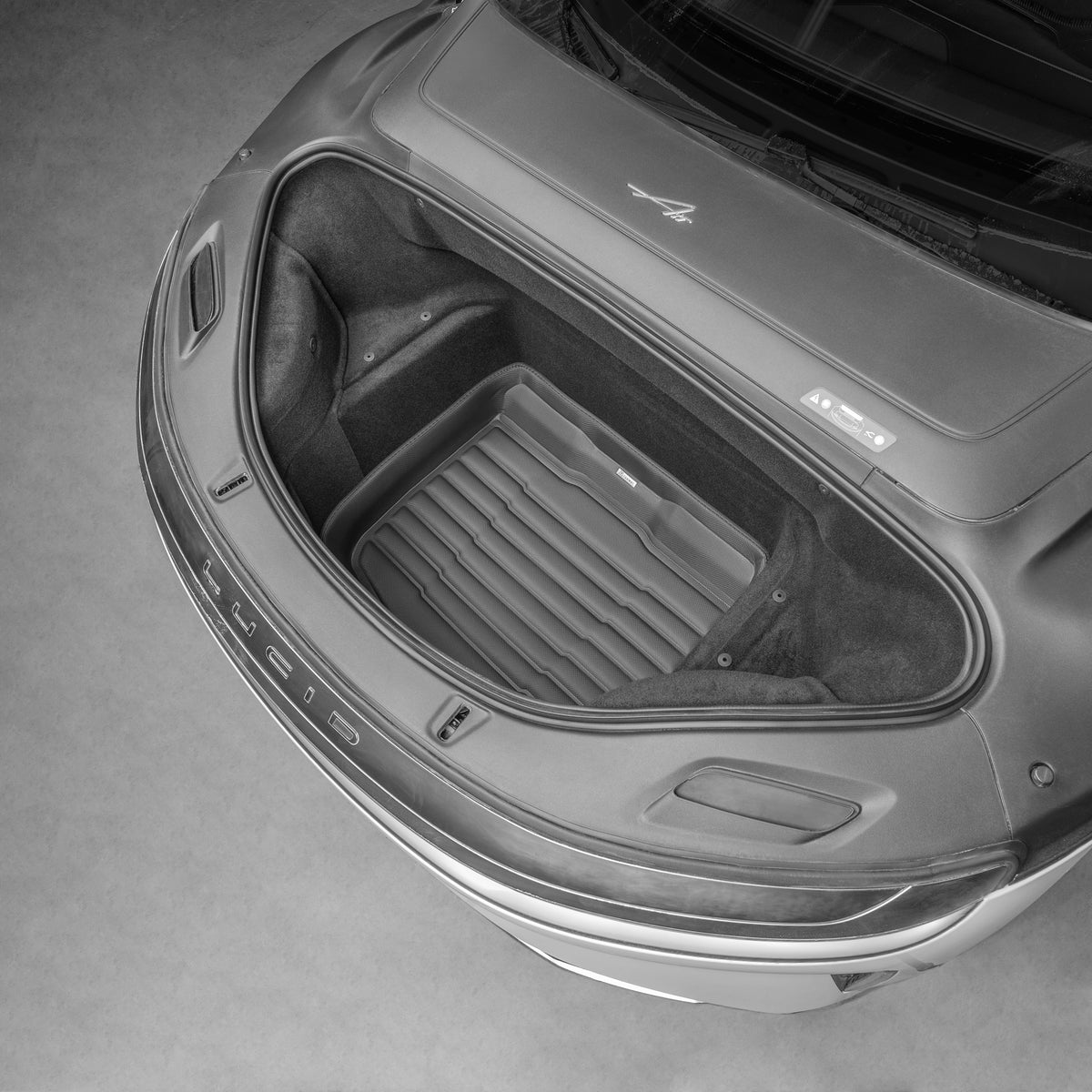 Lucid Air Grand Touring/Sapphire