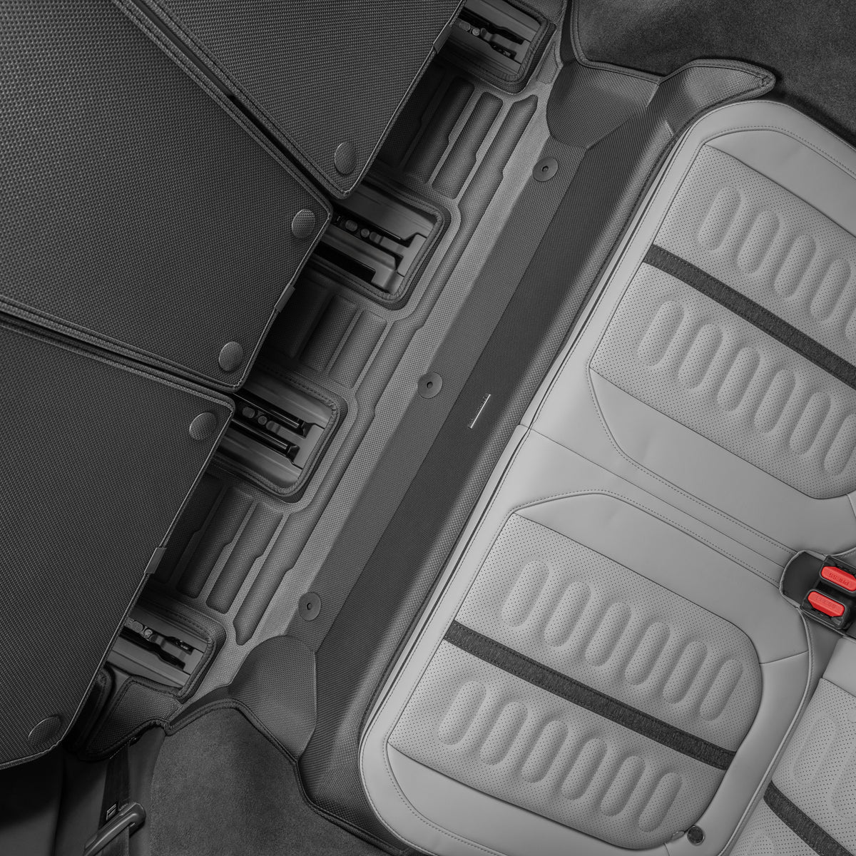 Rivian R1S 7-Seater