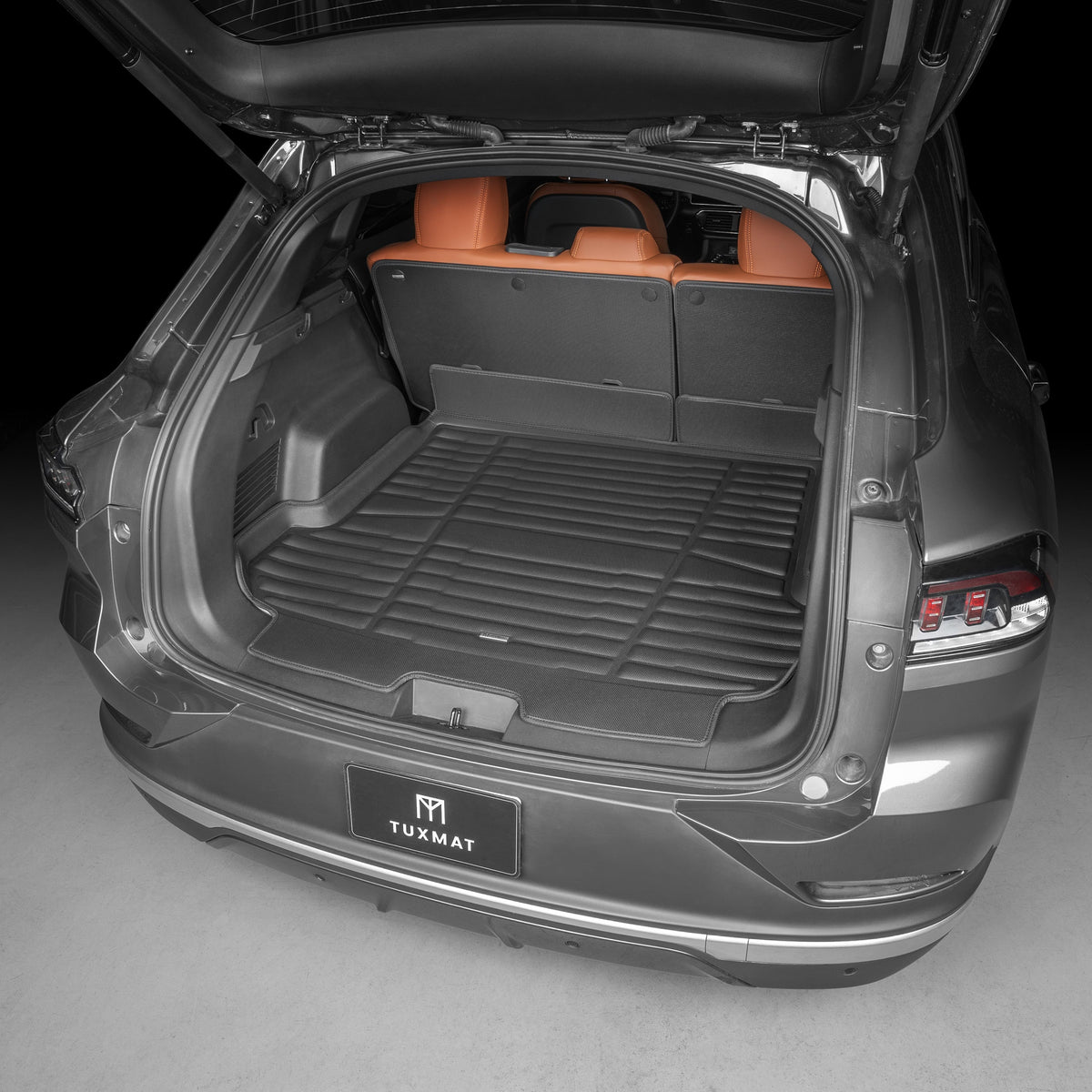 VinFast VF8