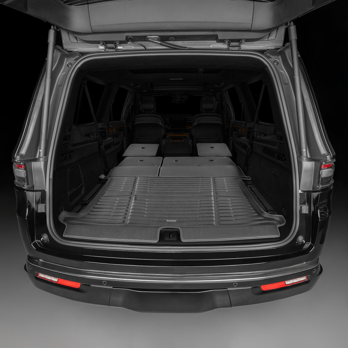 Jeep Grand Wagoneer L 7-Seater
