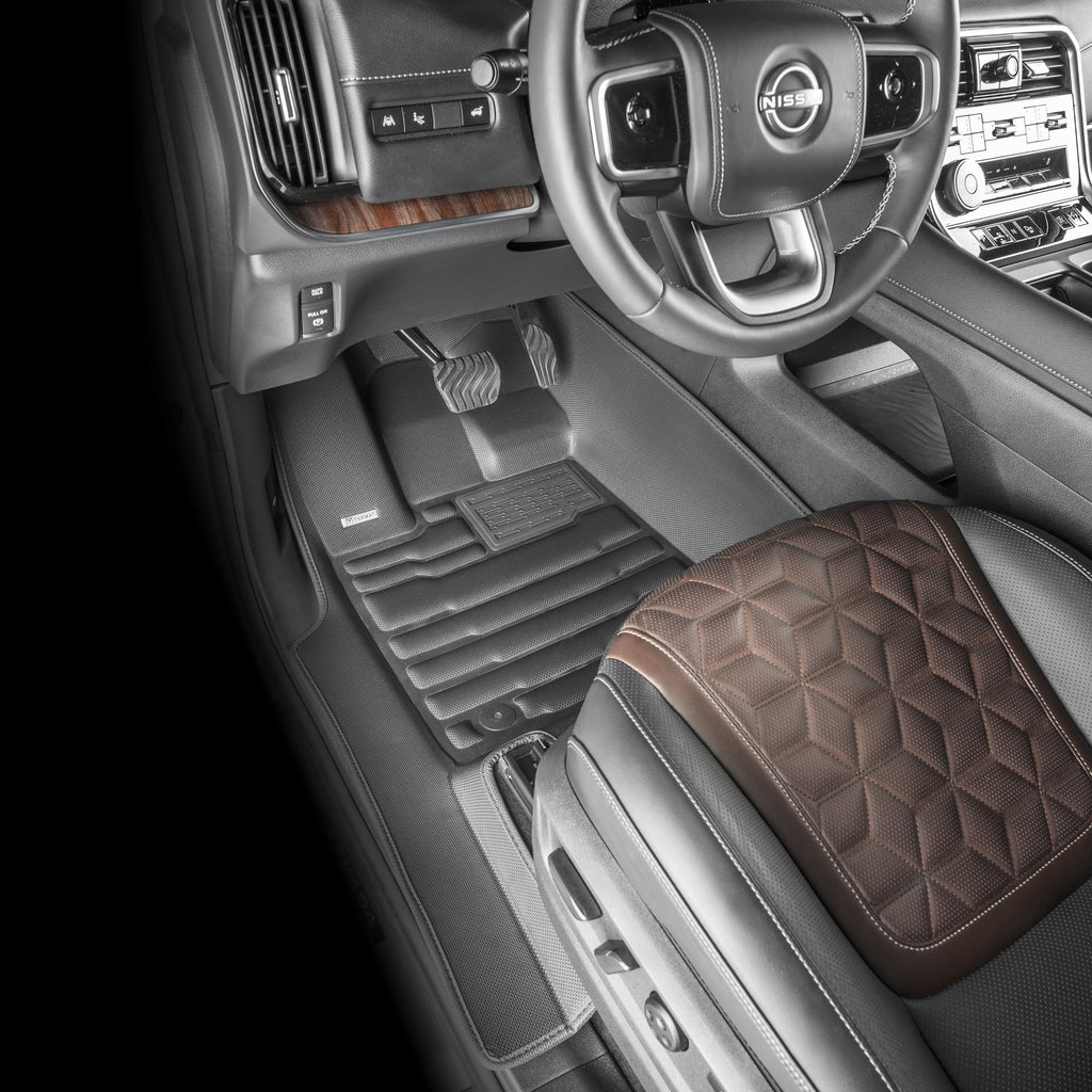Infiniti QX80 7-Seater with Small Rear Console